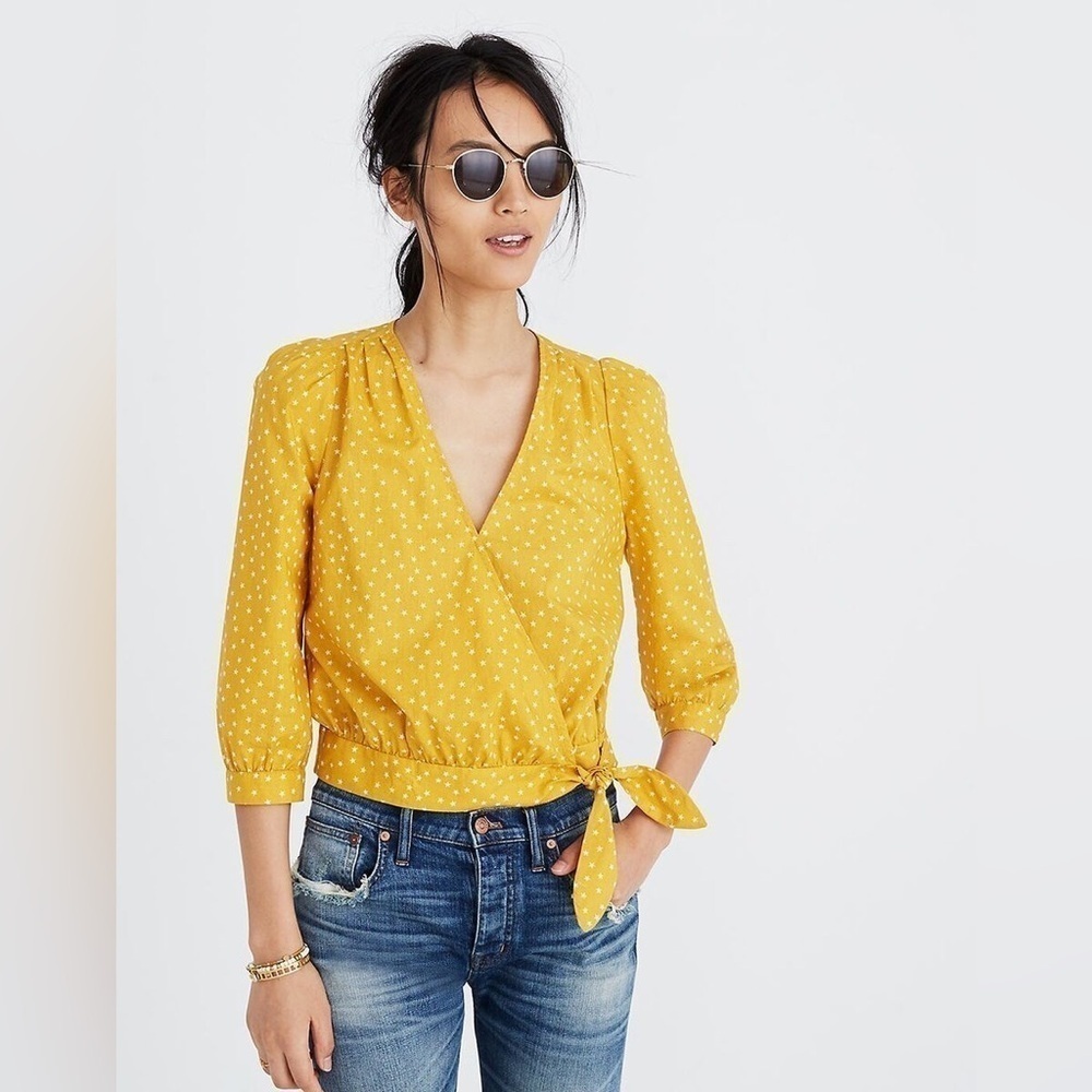 Madewell Wrap V-Neck Top Blouse in Star Scatter Gold Yellow Extra Small
